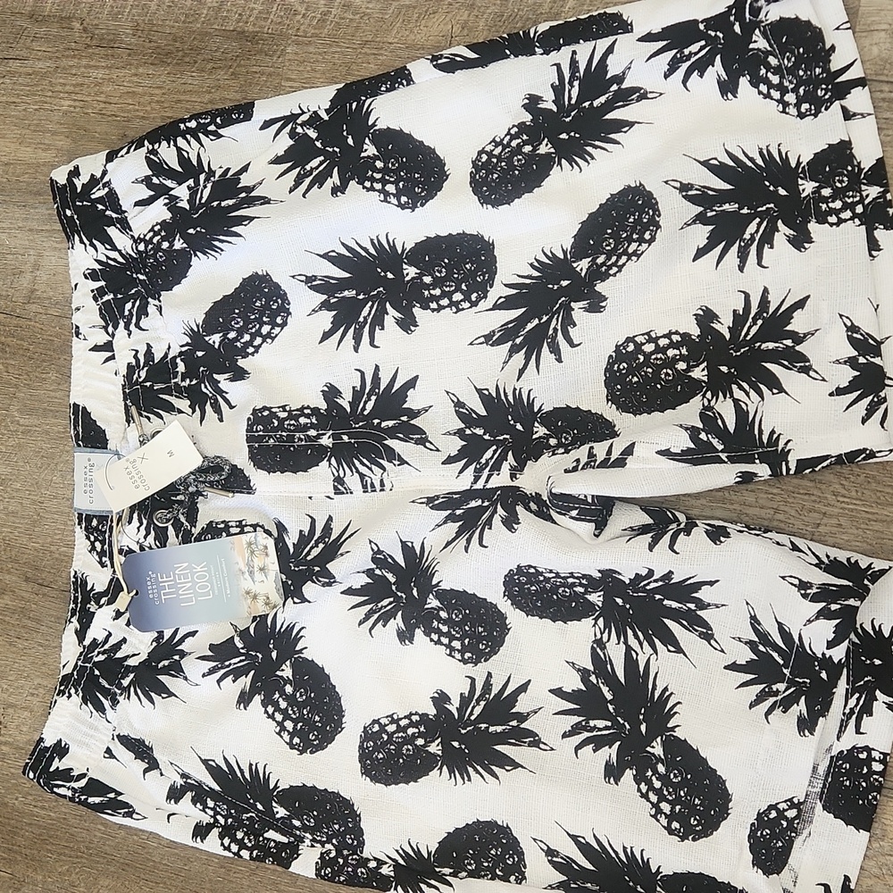 Mens pineapple shorts